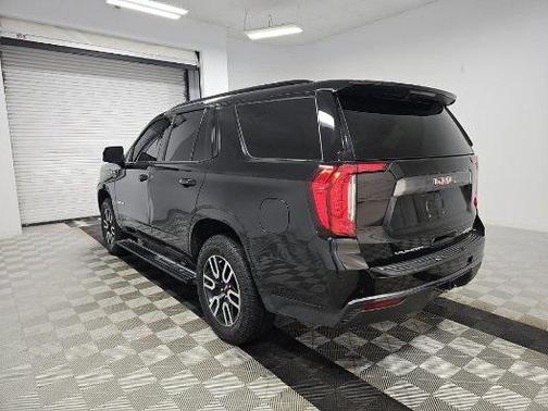 2023 GMC Yukon 4WD AT4