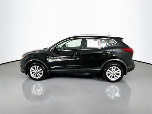 2017 Nissan Rogue Sport SV