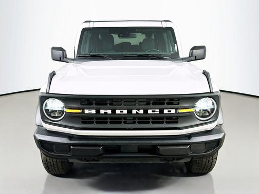 Oxford White 2025 Ford Bronco Big Bend
