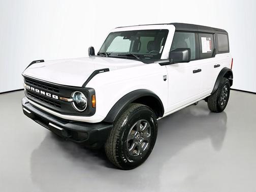 Oxford White 2025 Ford Bronco Big Bend