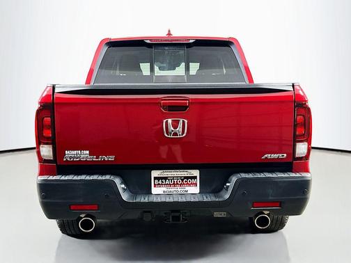 Radiant Red Metallic II 2022 Honda Ridgeline RTL-E