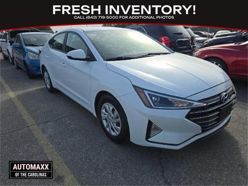 2019 Hyundai ELANTRA SE