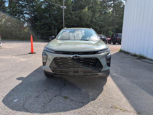 Cacti Green 2025 Chevrolet Trax FWD ACTIV