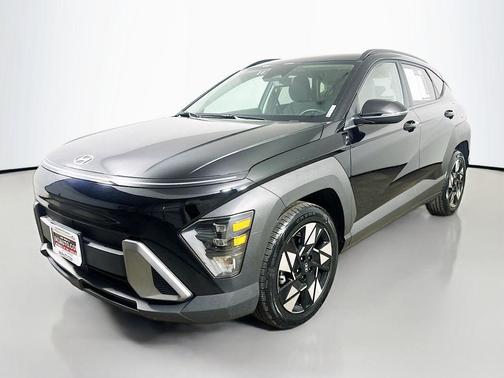 Abyss Black Pearl 2024 Hyundai KONA SEL