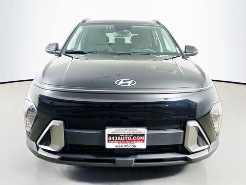 Abyss Black Pearl 2024 Hyundai KONA SEL