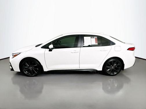 Ice Cap 2026 Toyota Corolla SE