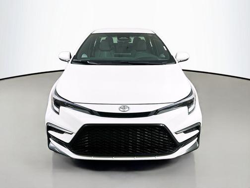 Ice Cap 2026 Toyota Corolla SE