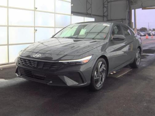 2025 Hyundai ELANTRA Sport