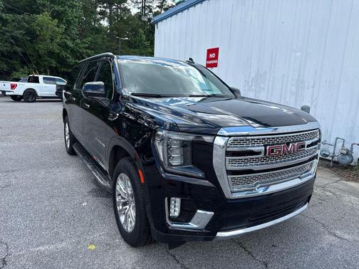 Onyx Black 2021 GMC Yukon XL SLT