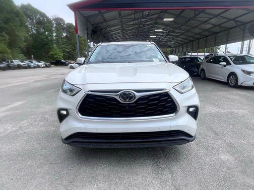 Blizzard Pearl 2021 Toyota Highlander Platinum