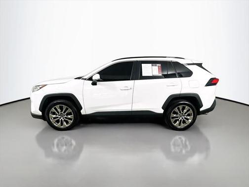 2020 Toyota RAV4 XLE Premium
