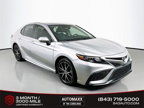 Celestial Silver Metallic 2023 Toyota Camry SE