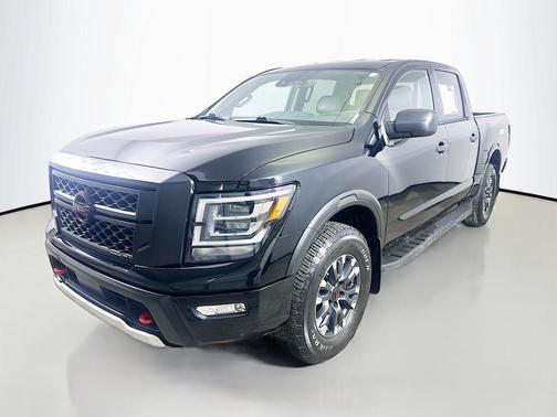 2024 Nissan Titan PRO-4X