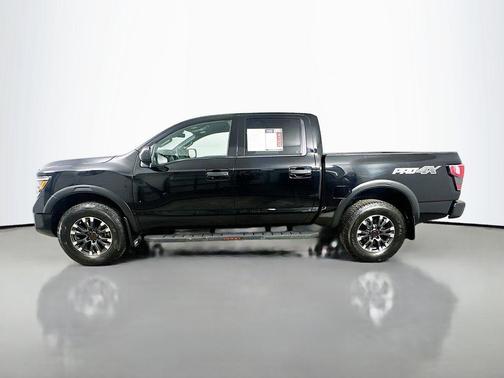 2024 Nissan Titan PRO-4X
