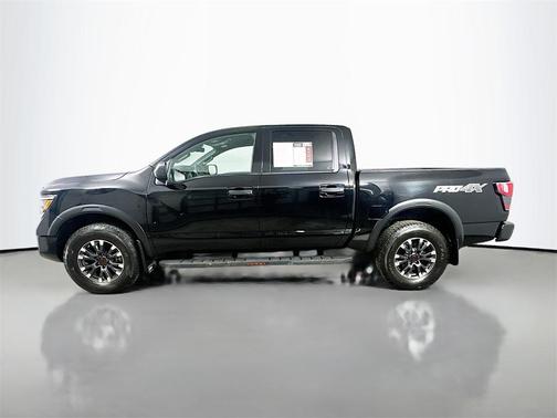 2024 Nissan Titan PRO-4X
