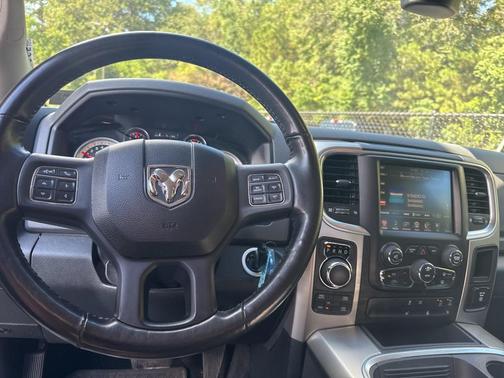 2016 RAM 1500 Big Horn