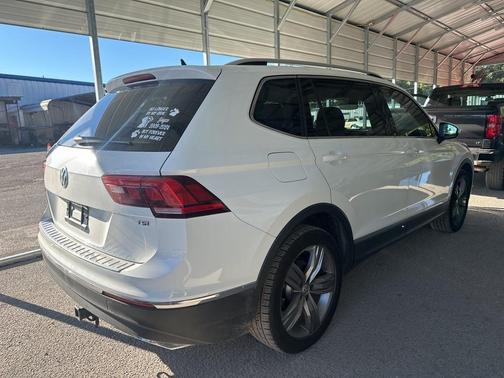2018 Volkswagen Tiguan 2.0T SEL