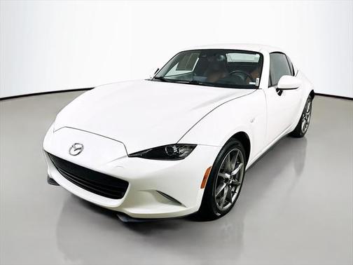 2022 Mazda MX-5 Miata RF Grand Touring