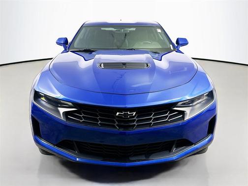2020 Chevrolet Camaro RWD Coupe LT1