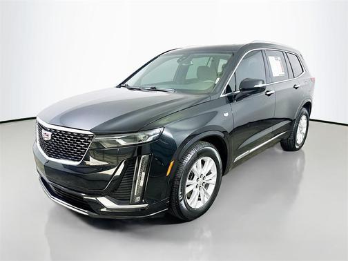 2021 Cadillac XT6 Luxury FWD