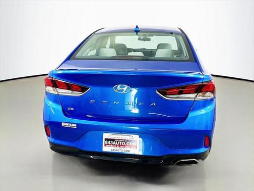 2018 Hyundai SONATA SE