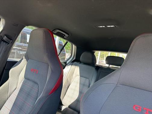 2024 Volkswagen Golf GTI 2.0T S DSG