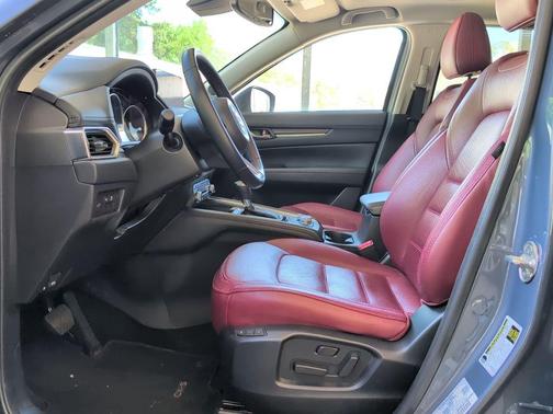 Polymetal Gray Metallic 2024 Mazda CX-5 2.5 S Carbon Edition