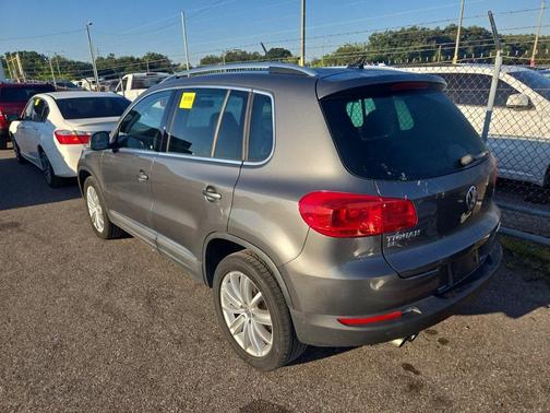 2016 Volkswagen Tiguan SE