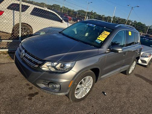 2016 Volkswagen Tiguan SE