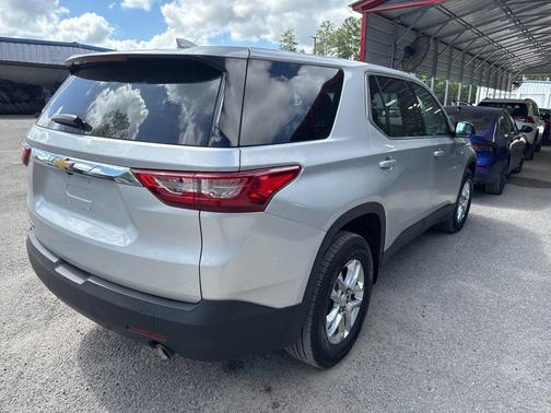 2020 Chevrolet Traverse LS