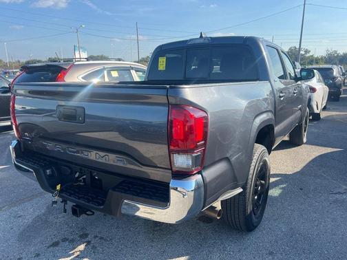 2022 Toyota Tacoma SR5