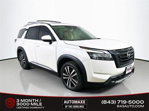 Pearl White Tricoat 2024 Nissan Pathfinder Platinum FWD
