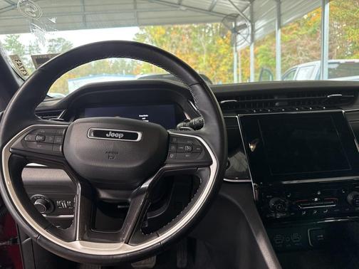 2022 Jeep Grand Cherokee Altitude