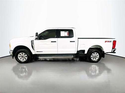 2023 Ford F-350 XLT