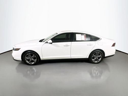 Platinum White Pearl 2024 Honda Accord EX