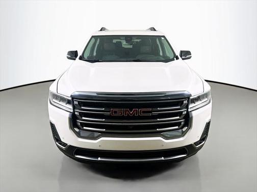 2022 GMC Acadia AWD AT4