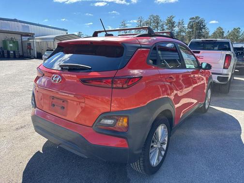 2020 Hyundai KONA SEL