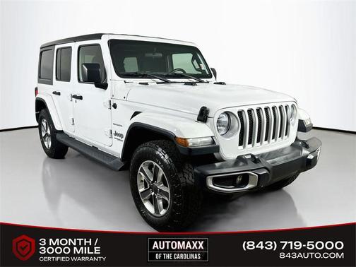 Bright White Clearcoat 2021 Jeep Wrangler Unlimited Sahara