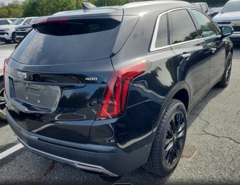 2022 Cadillac XT5 Premium Luxury