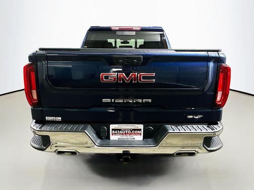 Pacific Blue Metallic 2021 GMC Sierra 1500 SLT