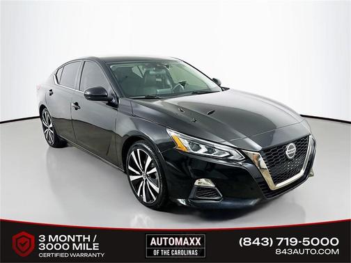 2022 Nissan Altima SR FWD