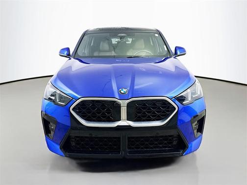 2025 BMW X2 xDrive28i
