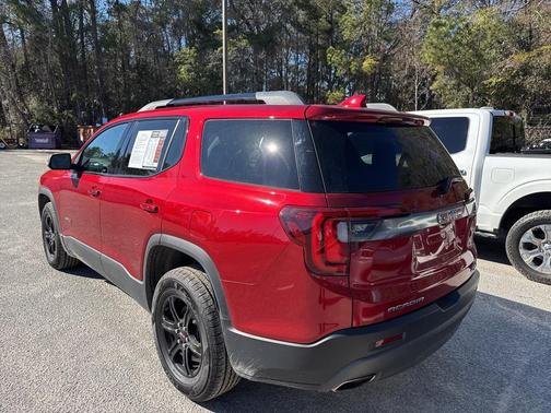 2021 GMC Acadia AWD AT4