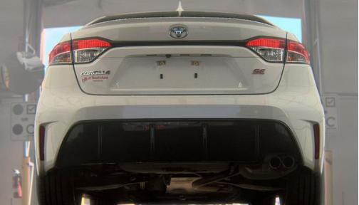 Ice Cap 2023 Toyota Corolla SE