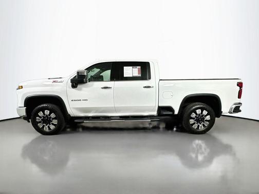 Summit White 2025 Chevrolet Silverado 2500 LTZ