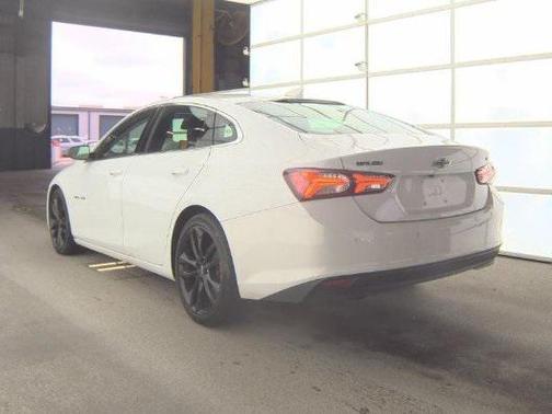 2021 Chevrolet Malibu FWD LT