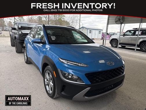 2022 Hyundai KONA SEL