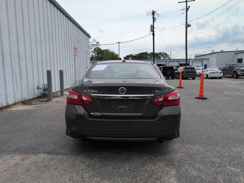 Java Metallic 2016 Nissan Altima 2.5 SV