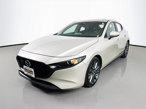 2023 Mazda Mazda3 FWD w/Preferred Package