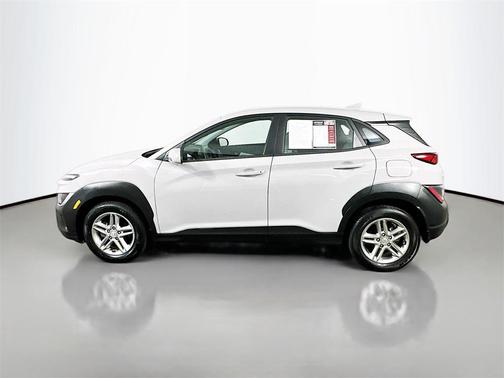 2022 Hyundai KONA SE